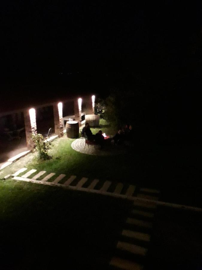 Omsi House Hotel Telavi Buitenkant foto